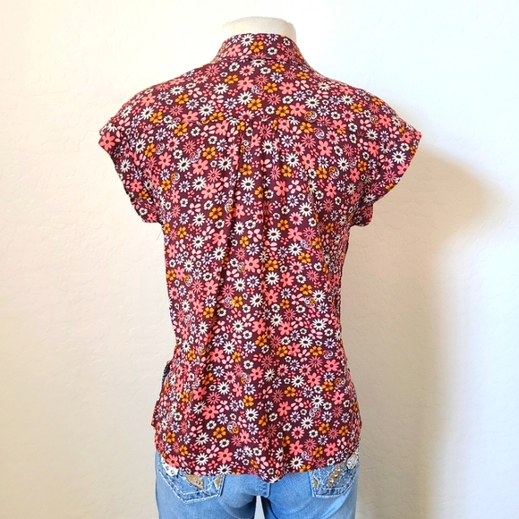 Floral, Vintage Style Button Down, Crop Top, Collar Bronze Buttons New With Tags - Picture 4 of 10